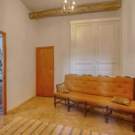 Le Castel Holiday home Montigne-les-Rairies